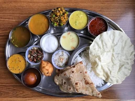 Lakhdatar Special Thali